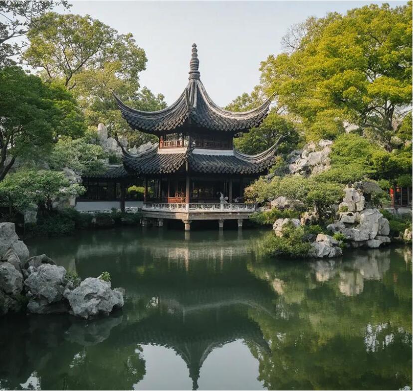 汕尾雪青餐饮有限公司